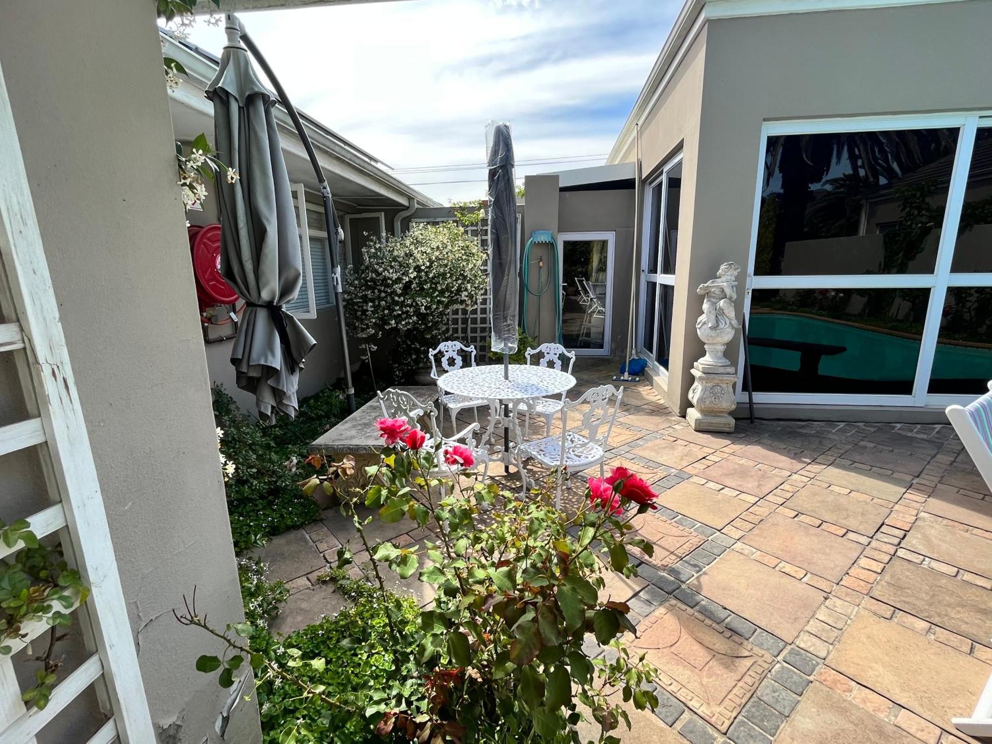 Somerset West Garden Apartments 2 Extérieur photo